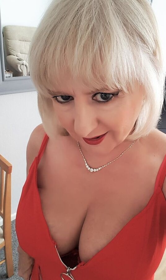 Toe less Tights and a Glass Dildo