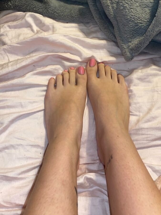 Feet Pics