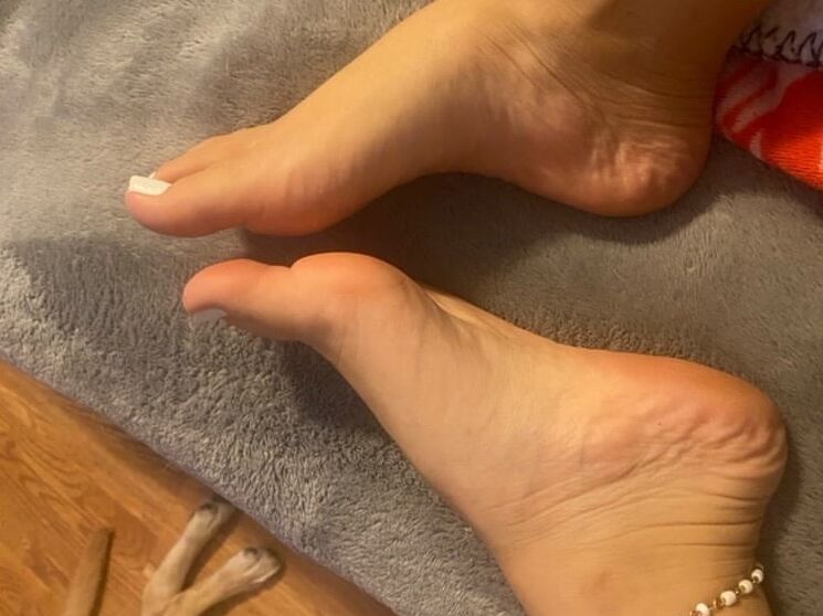 Feet Pics