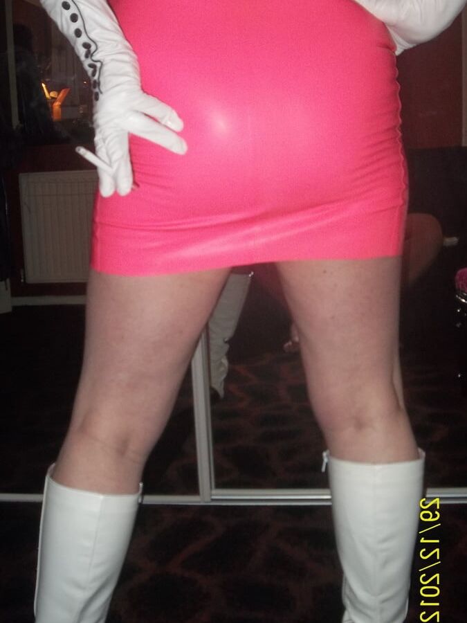DIRTY PINK