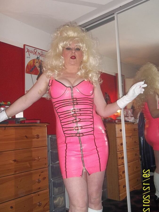 DIRTY PINK