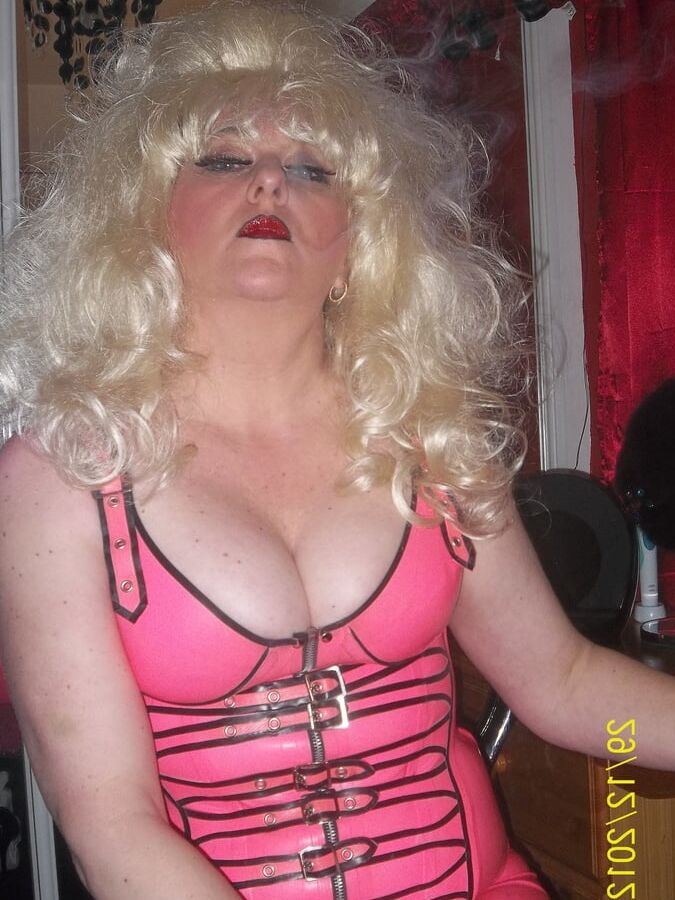 DIRTY PINK