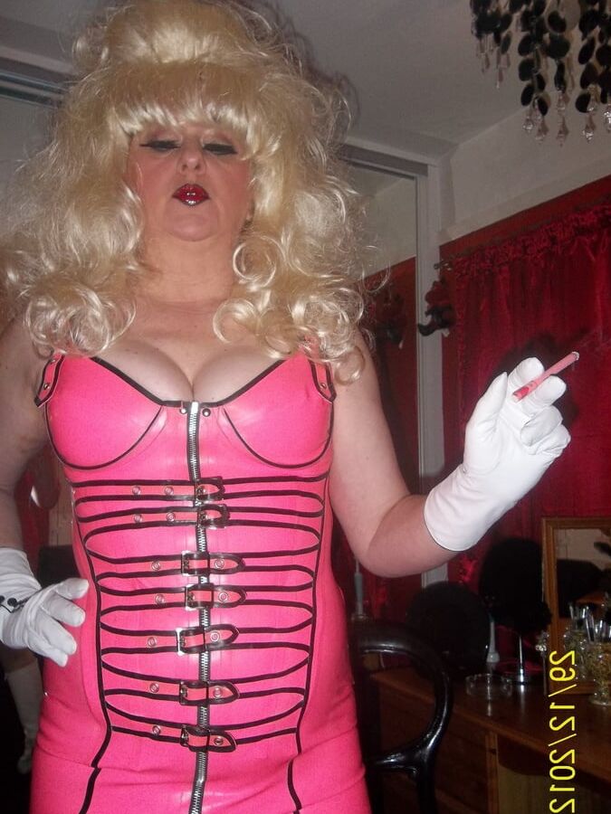 DIRTY PINK