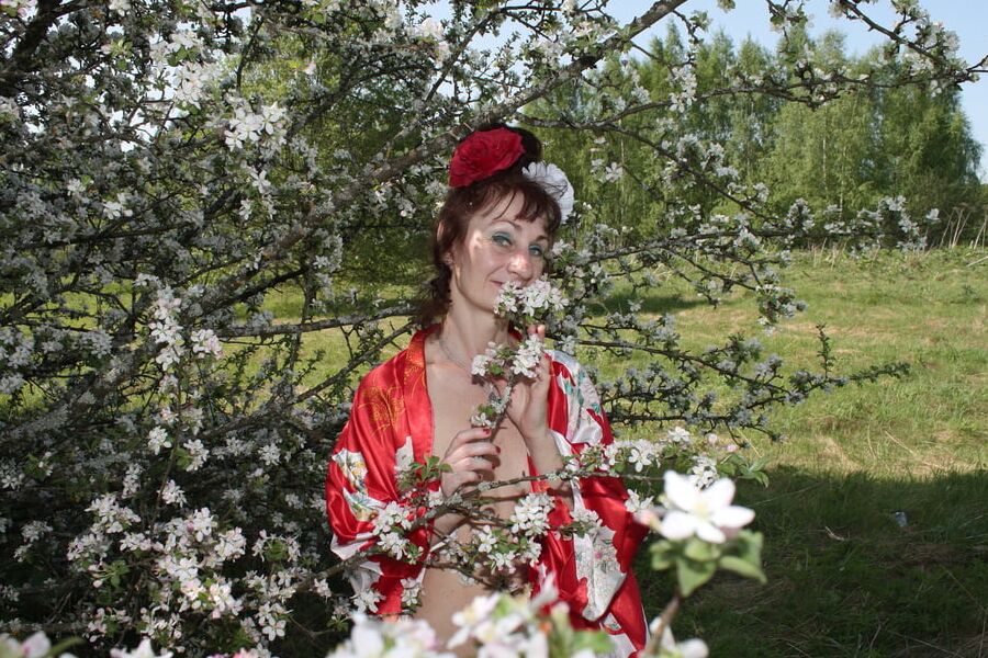 In White Flowers II