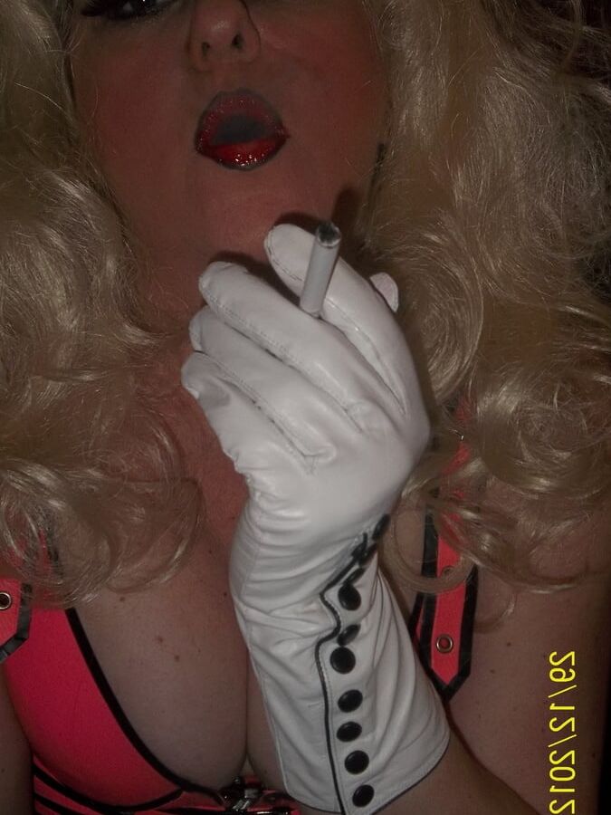 DIRTY PINK