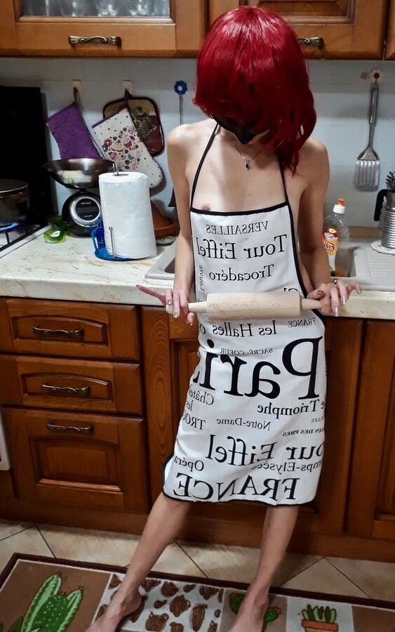 Maja Amateur wife posing in the kitchen