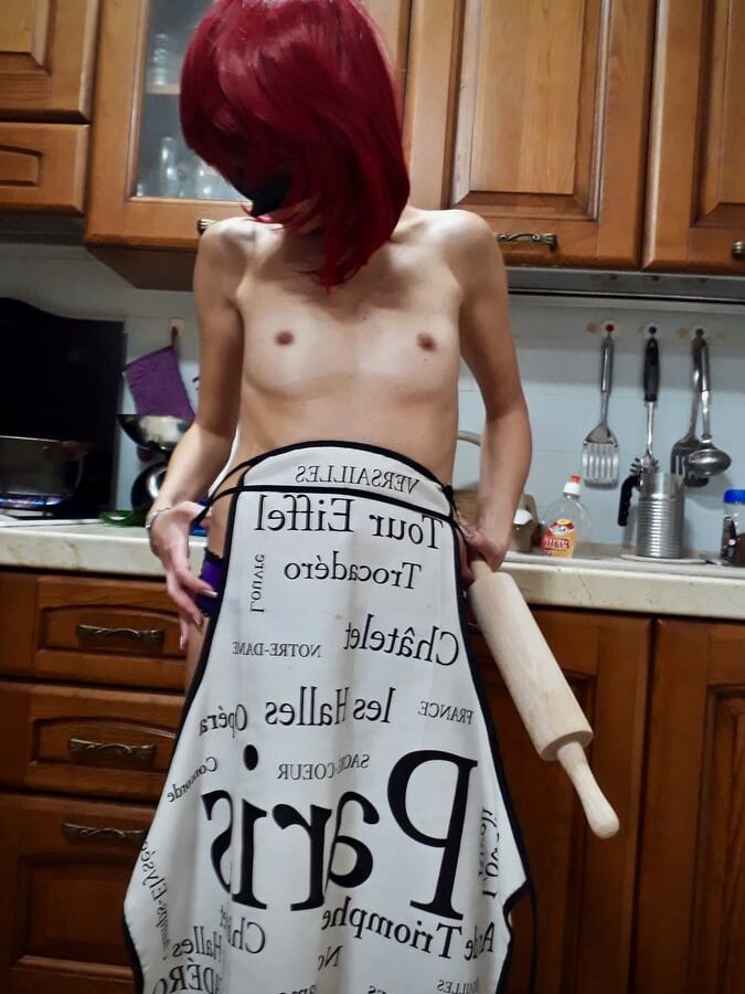 Maja Amateur wife posing in the kitchen
