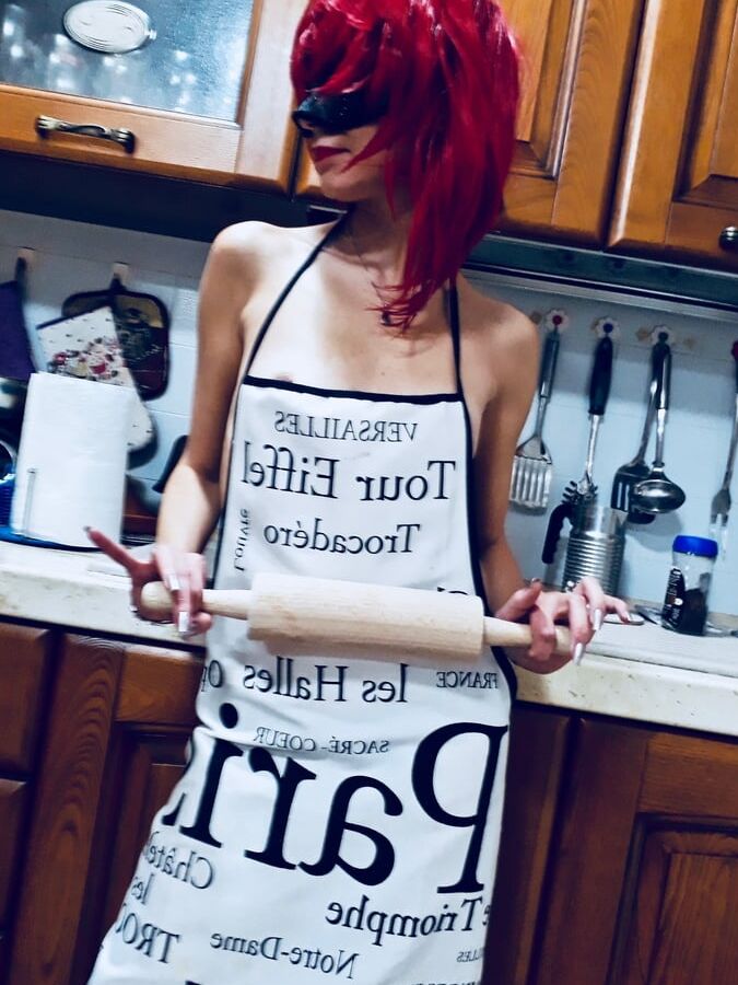 Maja Amateur wife posing in the kitchen