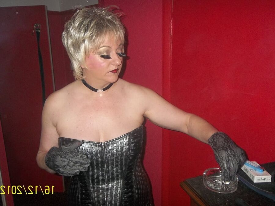 GREY SILVER WHORE
