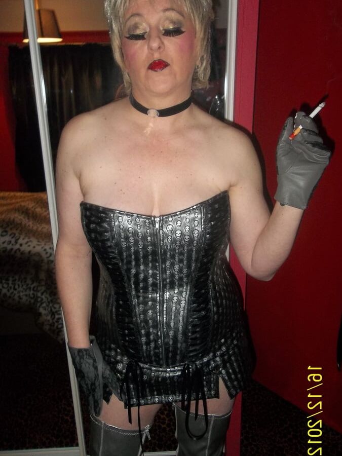 GREY SILVER WHORE