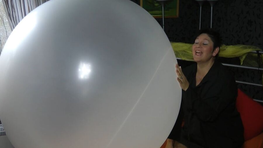 Annadevot - BIG BALLOON - Until the weather balloon ...