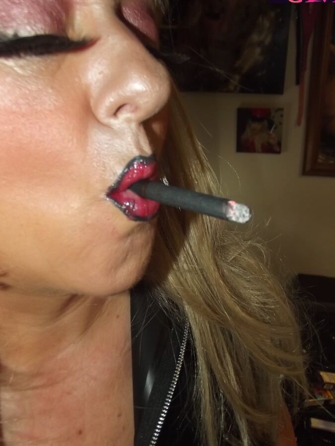 MISTRESS SMOKE PT 23 HAPPY BIRTHDAY SLAVE