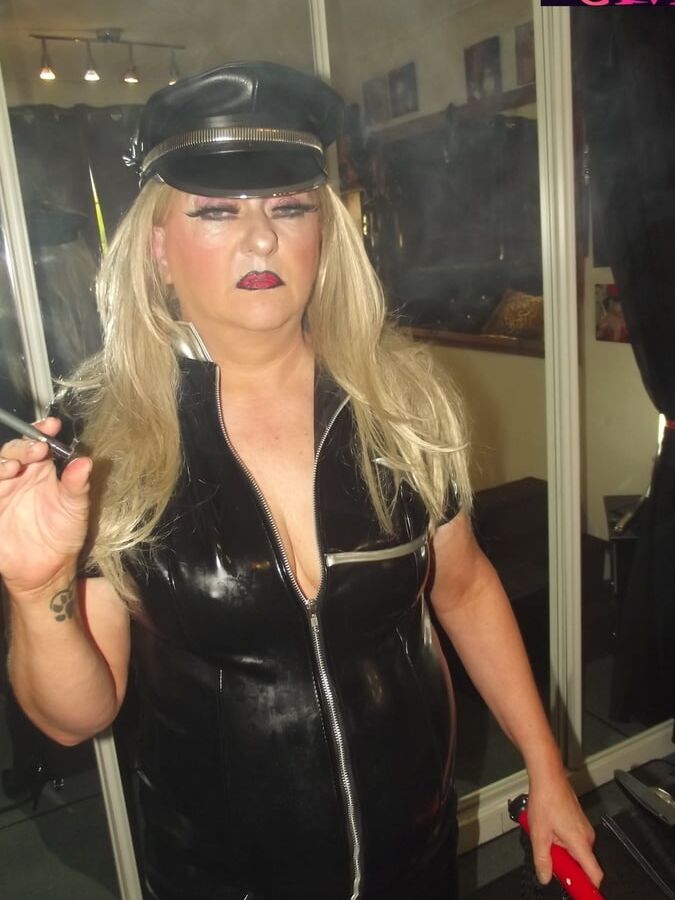 MISTRESS SMOKE PT 23 HAPPY BIRTHDAY SLAVE