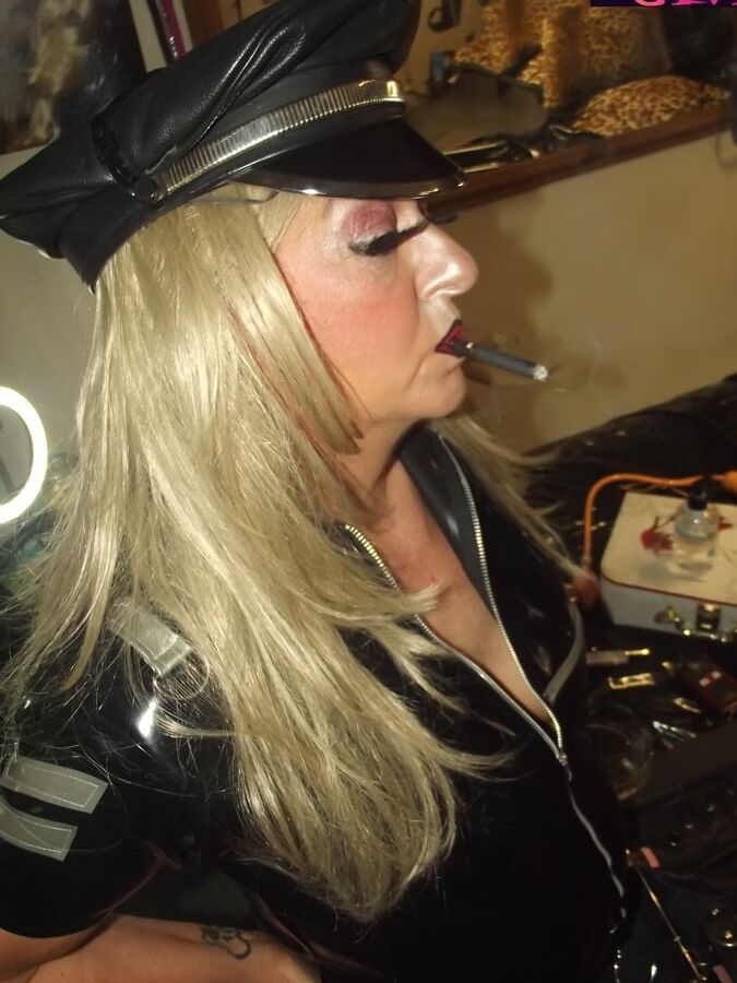MISTRESS SMOKE PT 23 HAPPY BIRTHDAY SLAVE