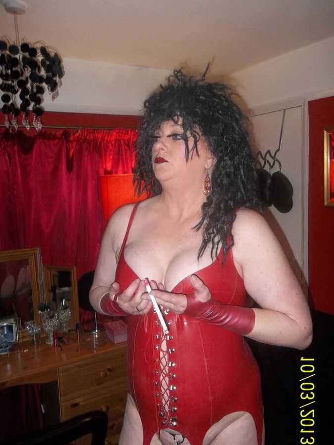 SHIRLEY SUNDAY