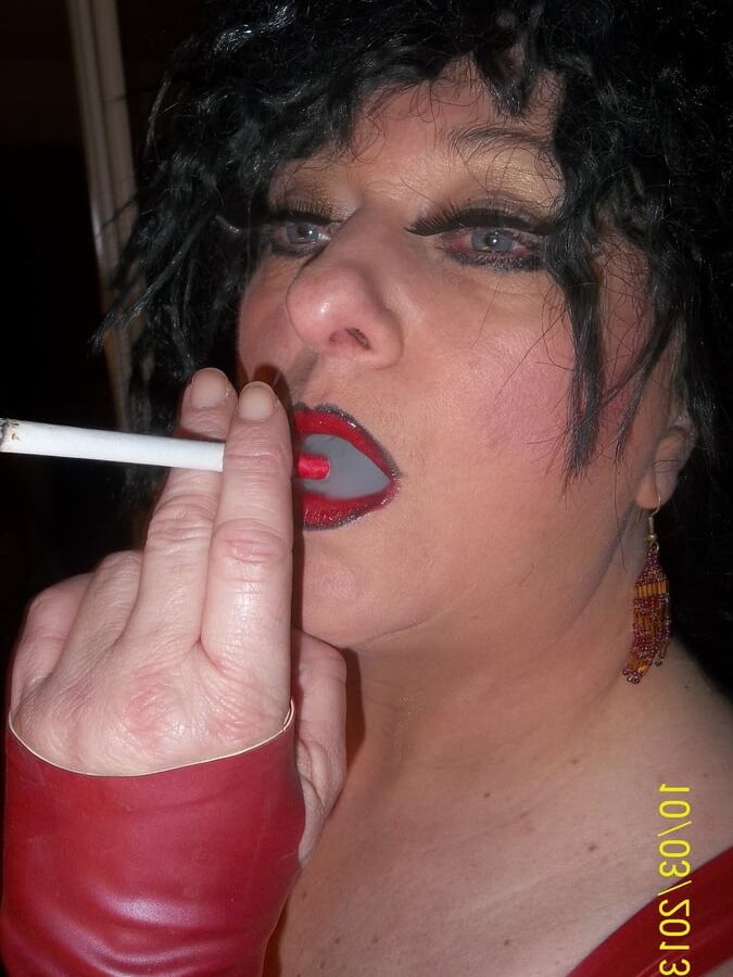 SHIRLEY SUNDAY