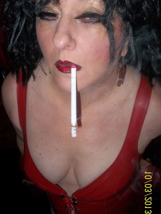 SHIRLEY SUNDAY