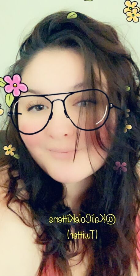KaliCole Snapchat filter photos