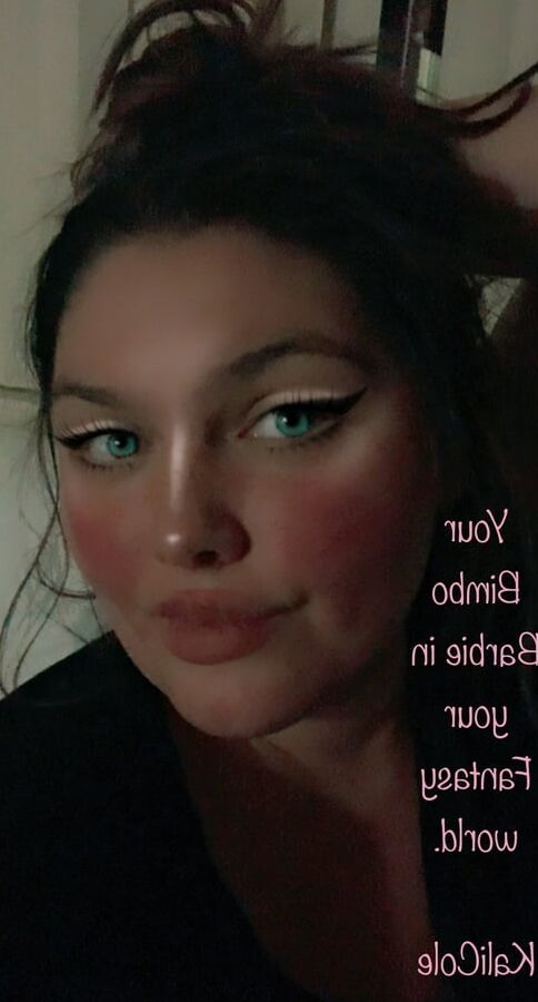 KaliCole Snapchat filter photos