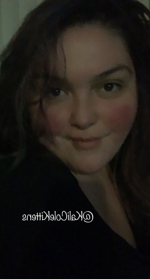 KaliCole Snapchat filter photos