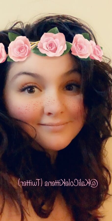 KaliCole Snapchat filter photos