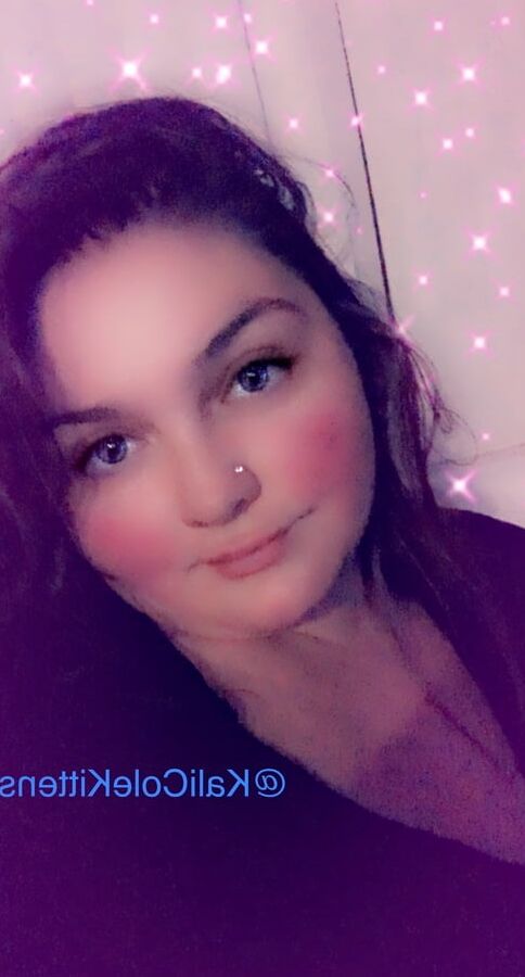 KaliCole Snapchat filter photos