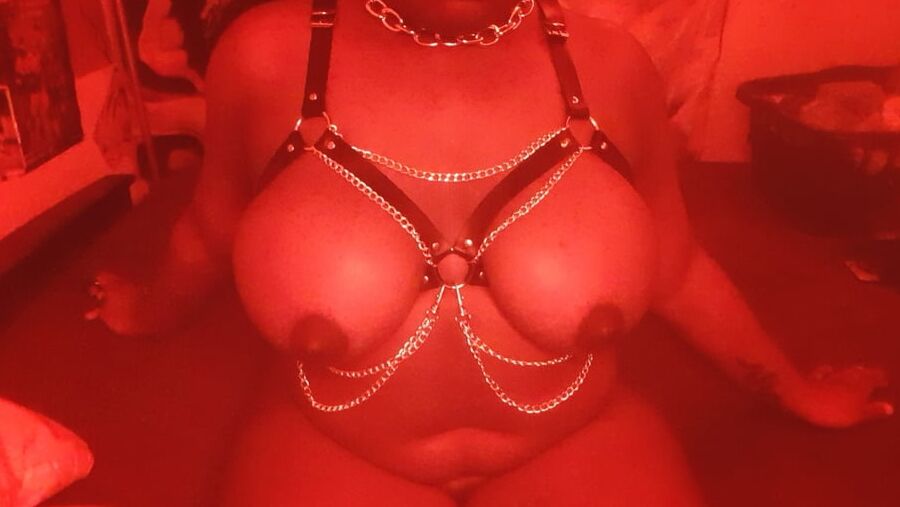 Roxie in red