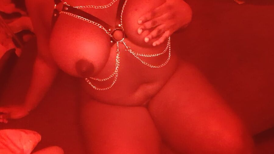 Roxie in red