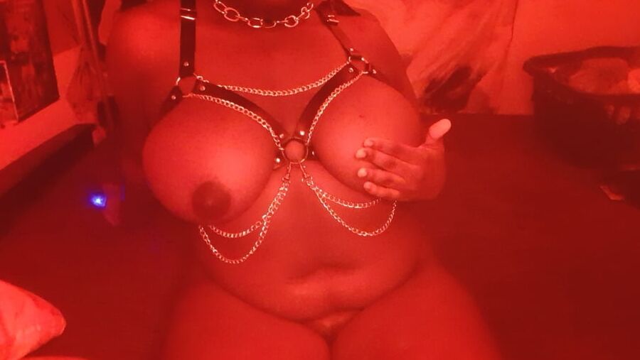 Roxie in red