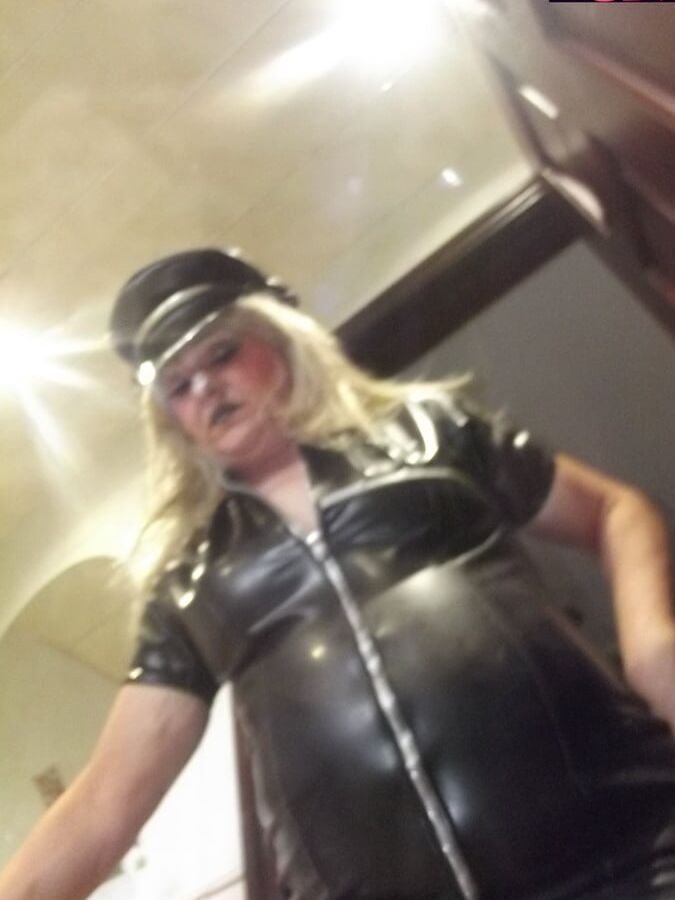 MISTRESS SMOKE PT 22