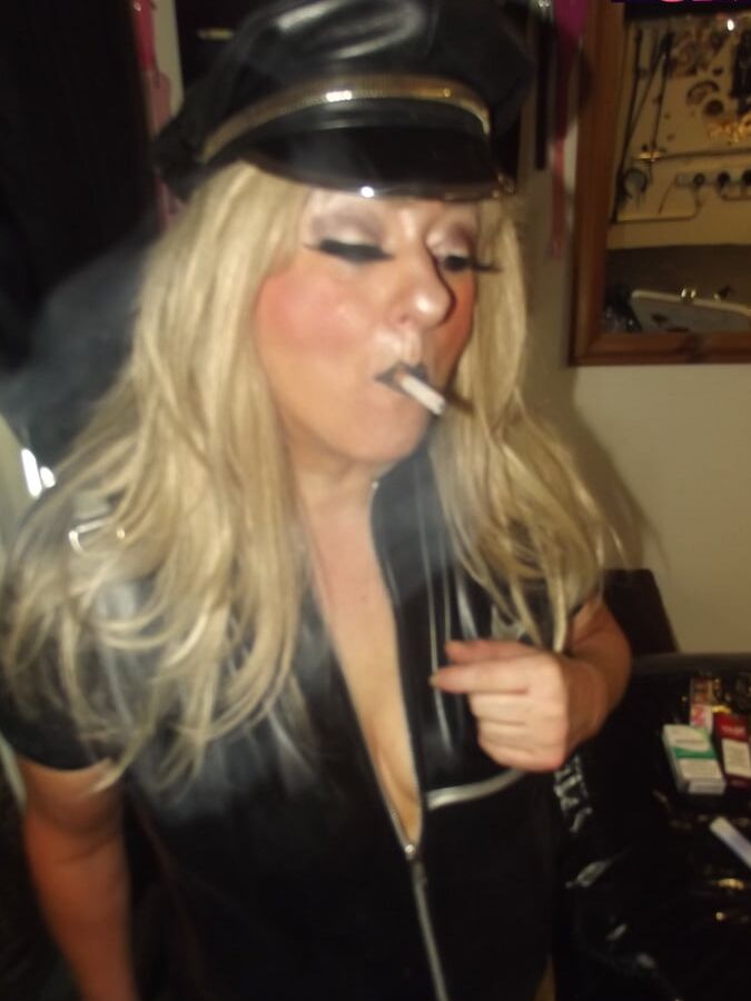 MISTRESS SMOKE PT 22