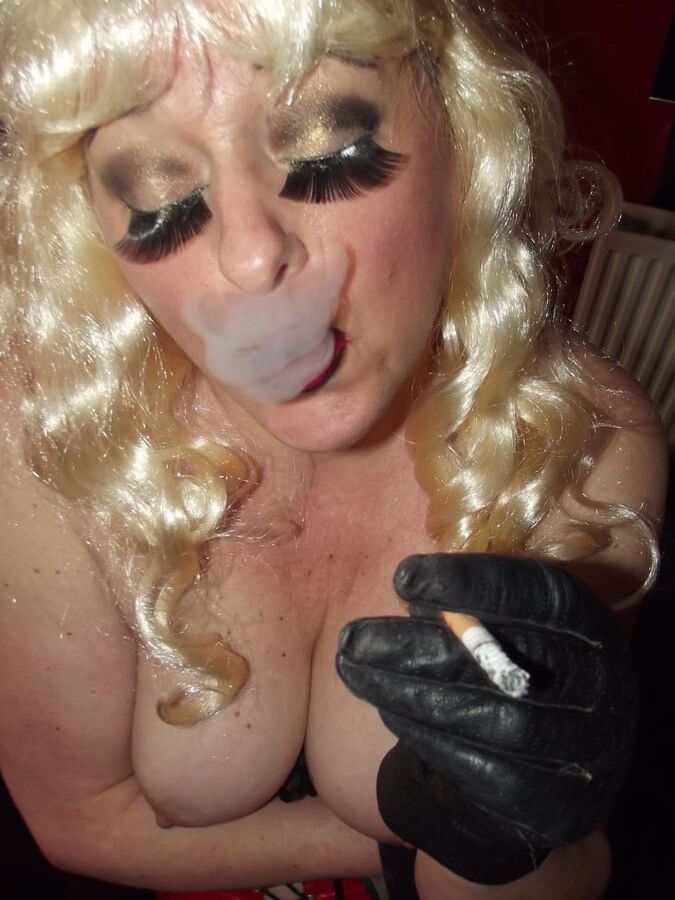 SLUT SUNDAY