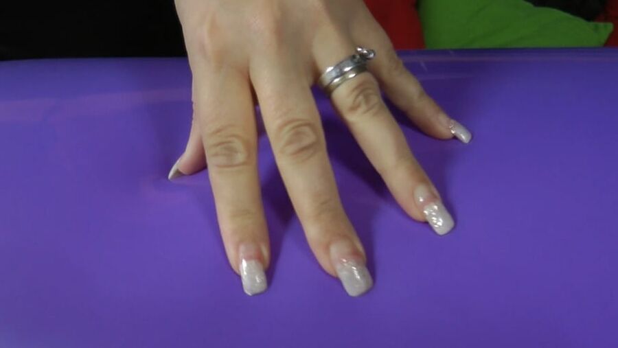 Annadevot - PURPLE BALLOON - Looner Special