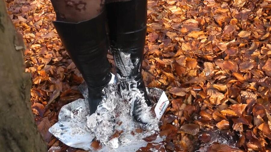 Annadevot - The boot Fetishes