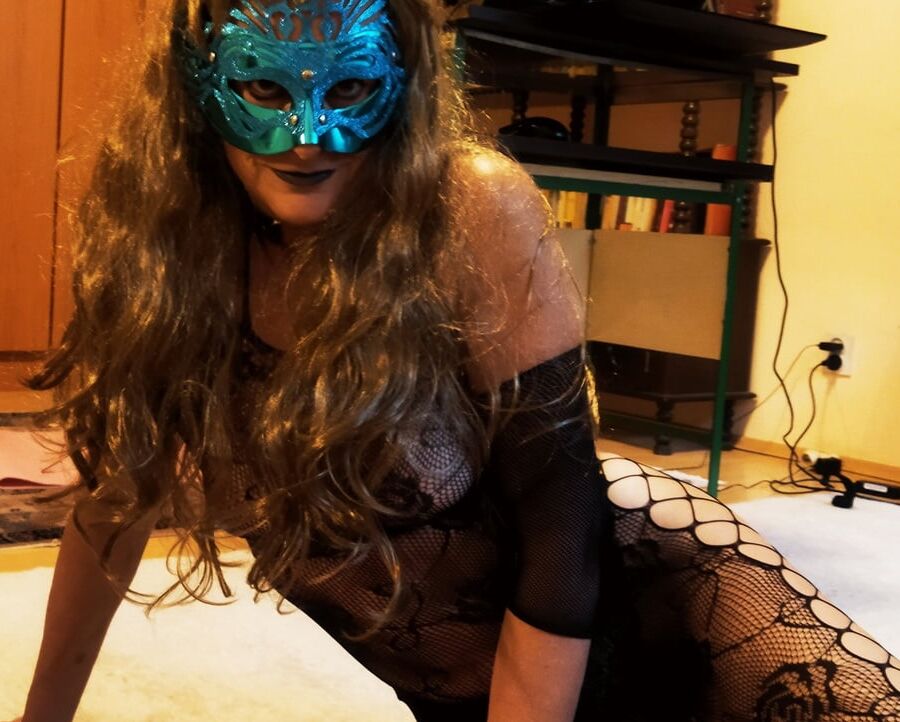 Some pics from our new video