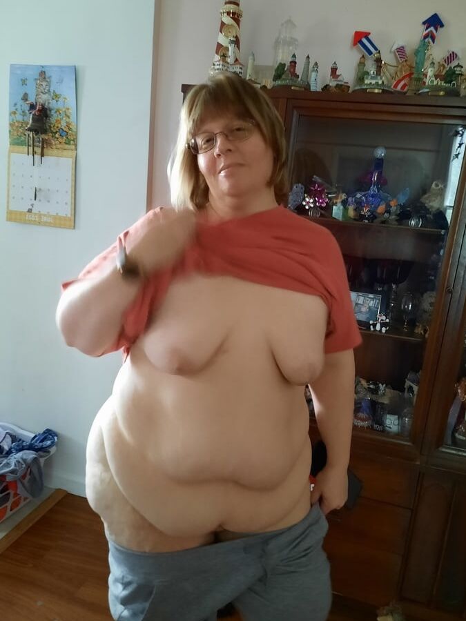 BBW Wifes Full Body Shots