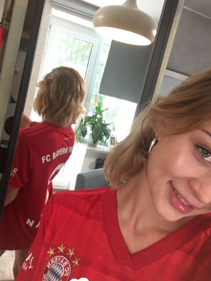 Hot teen flashes her big natural tits