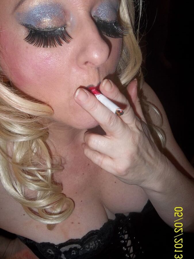 BLING WHORE