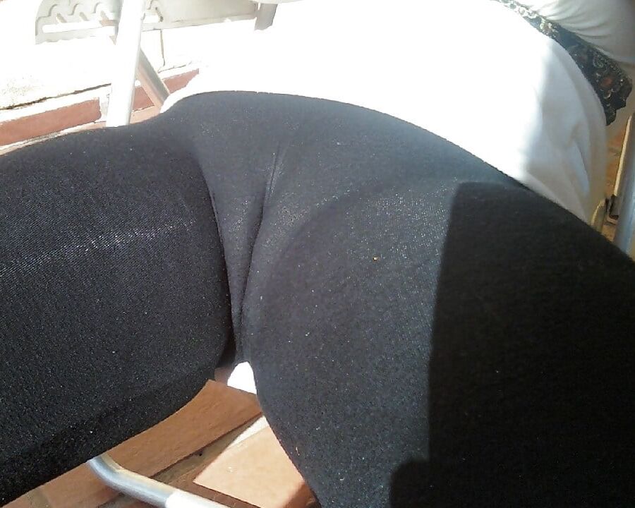 I love cameltoe