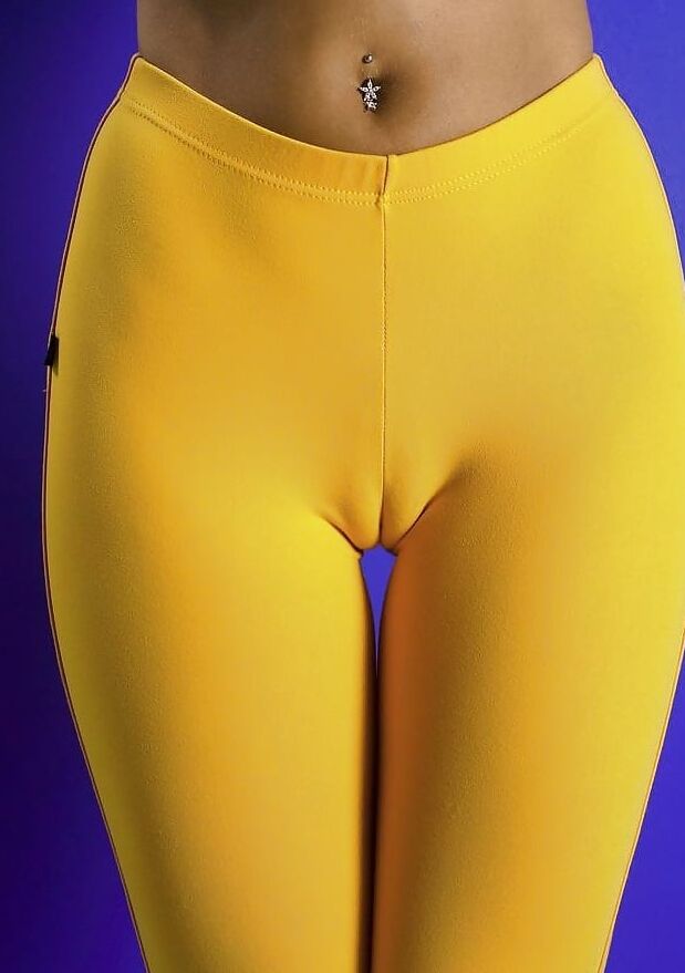 I love cameltoe