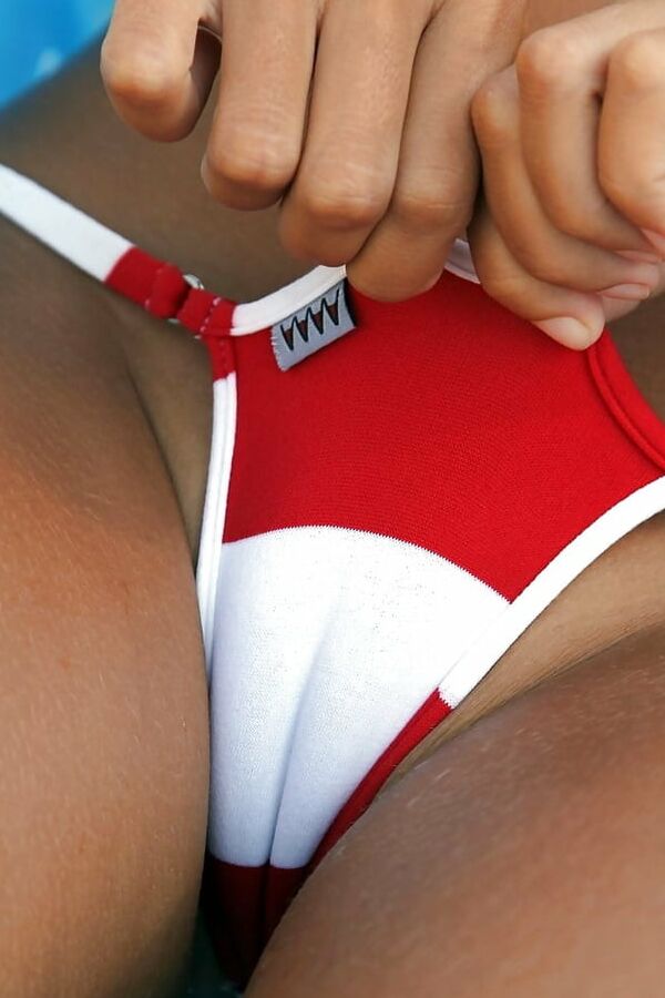 I love cameltoe