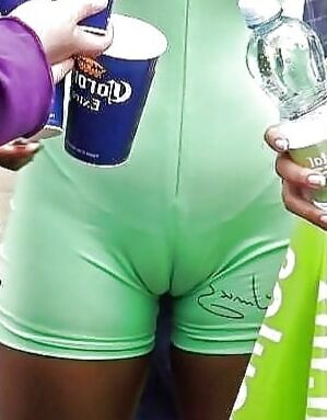 I love cameltoe