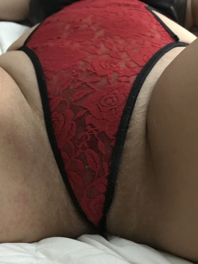 See my Sexy Red Lingerie American Milf 21