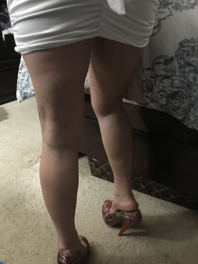 See my Sexy Red Panties & Hairy Pussy American Milf 19