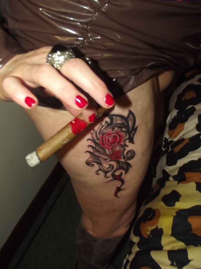 WHORE WHO LOVES SMOKING SEX