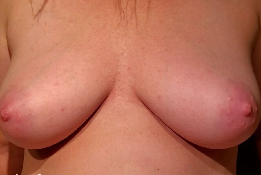 Big Pussy Lips and Tits Sitting on Dick