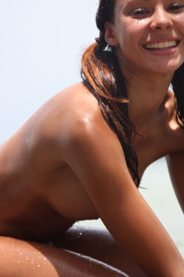 Cute tanned latina Gabrielle loves posing nude outdoors