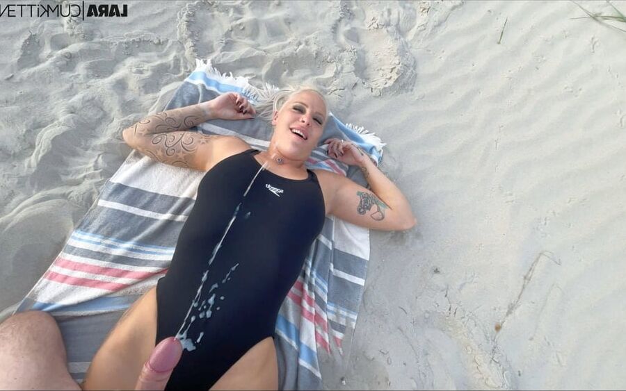 Lara CumKitten - Beach Cumshot
