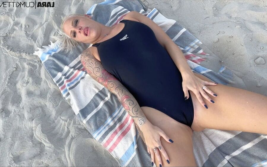 Lara CumKitten - Beach Cumshot
