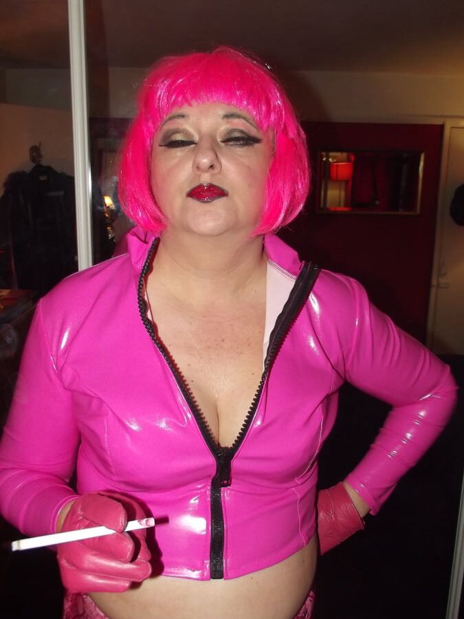SLUT PINK